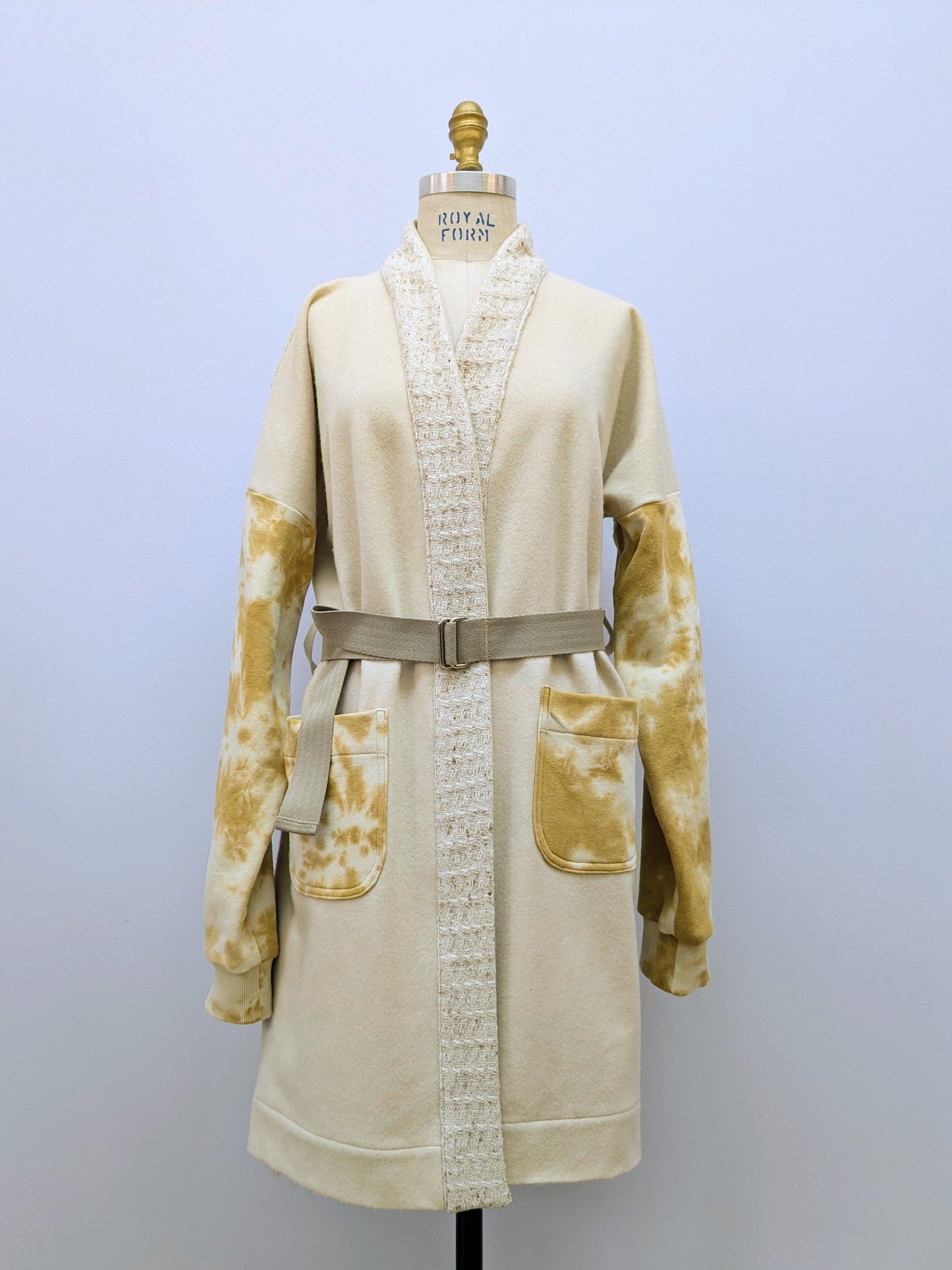 Wollmantel mit Schalkragen Batik