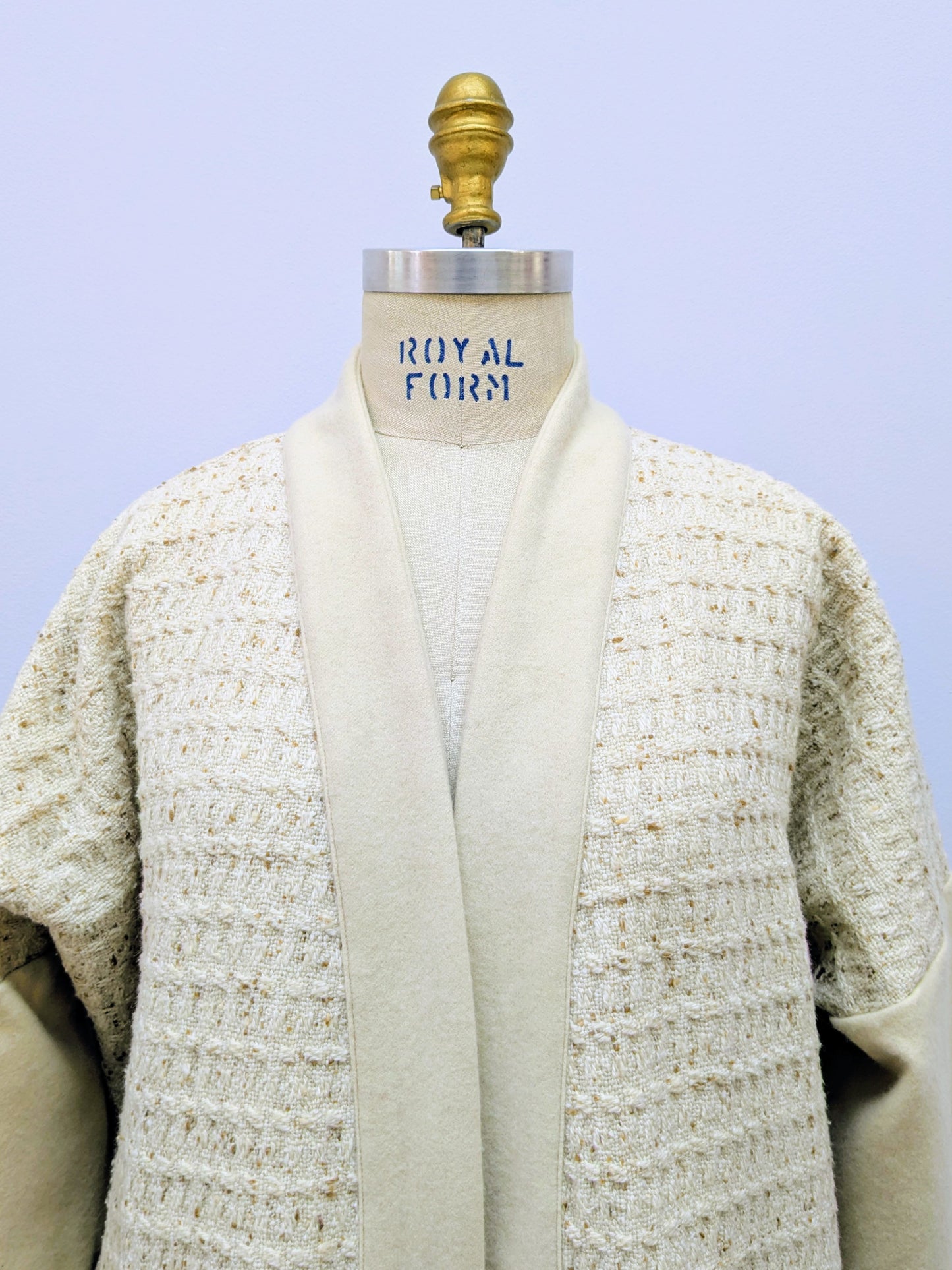 Wollmantel mit Schalkragen Beige