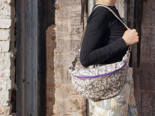Crossbodybag XL Grau | Weiss