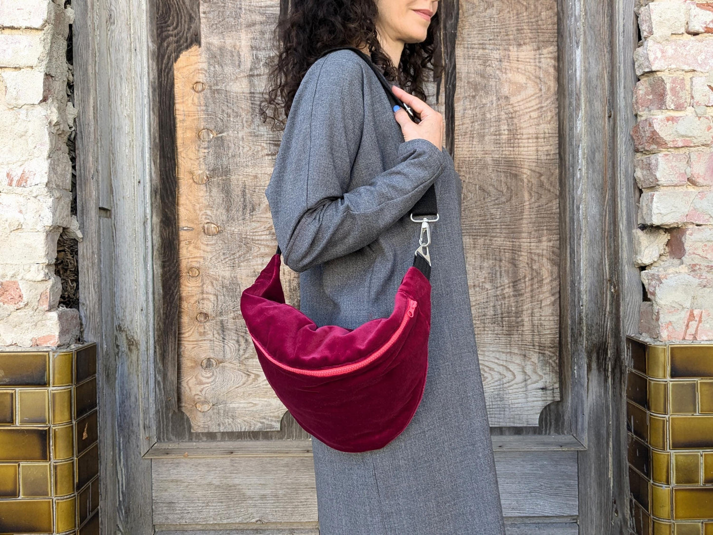 Crossbody bag XL velvet