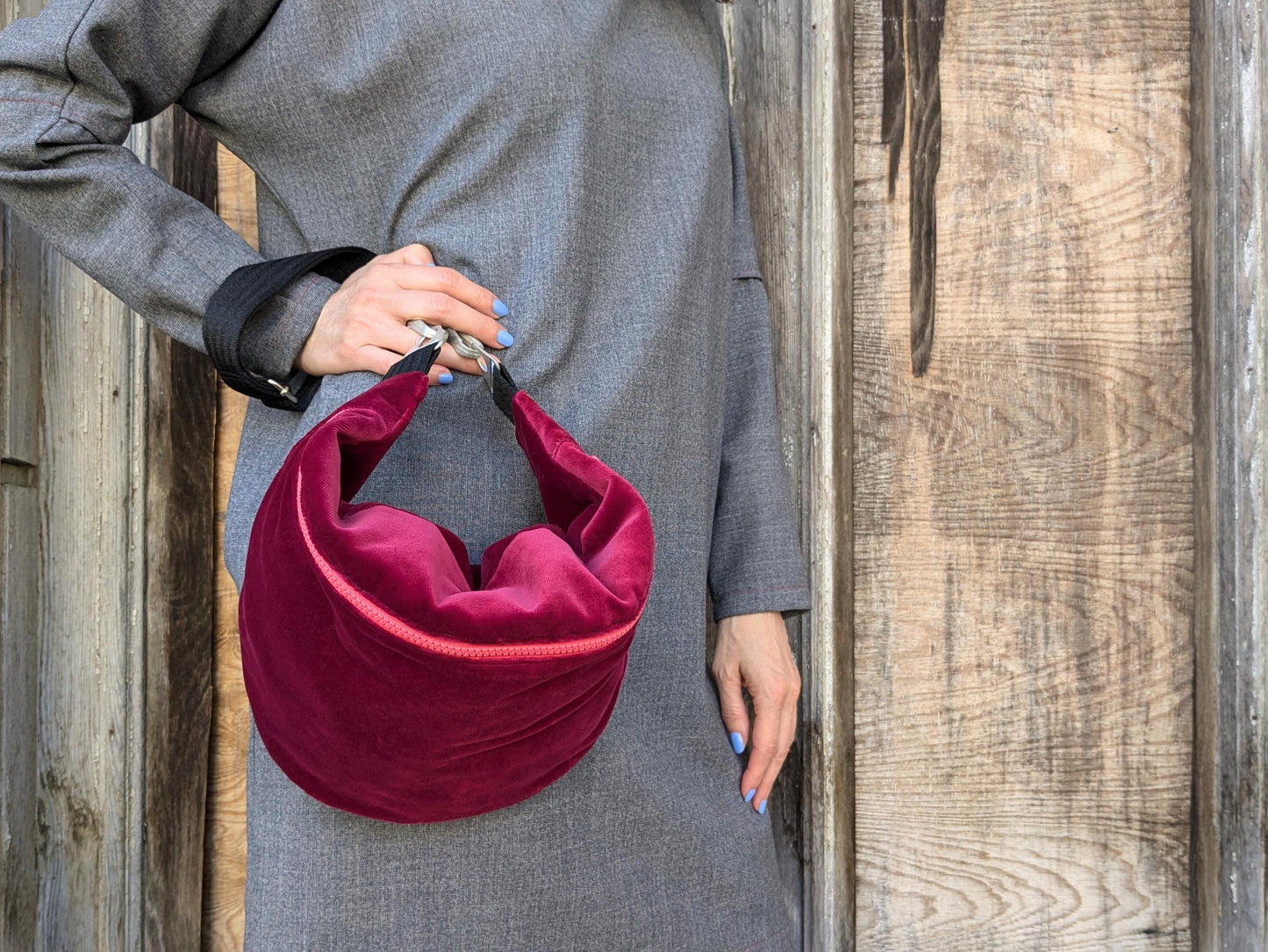 Crossbody bag XL velvet