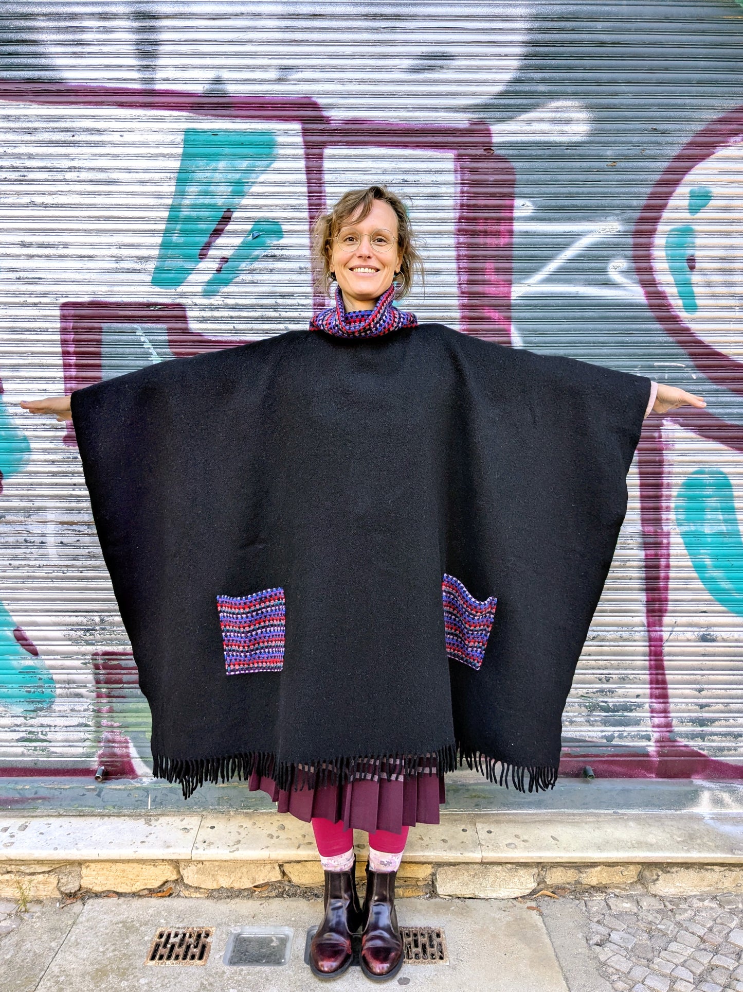 Poncho Wolle | Schwarz | Bunt | Unikat