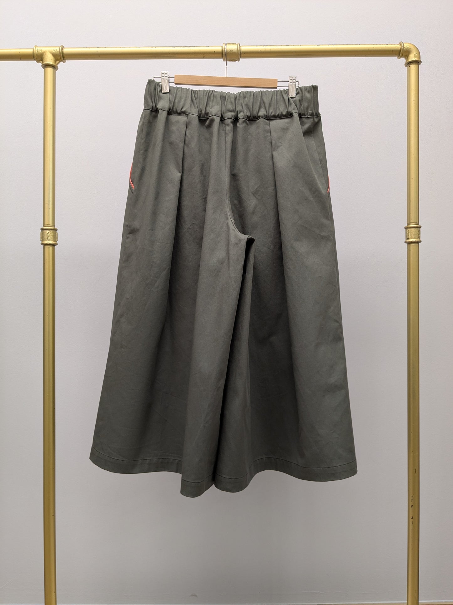 Hose LOLA | Schlamm | Unikat