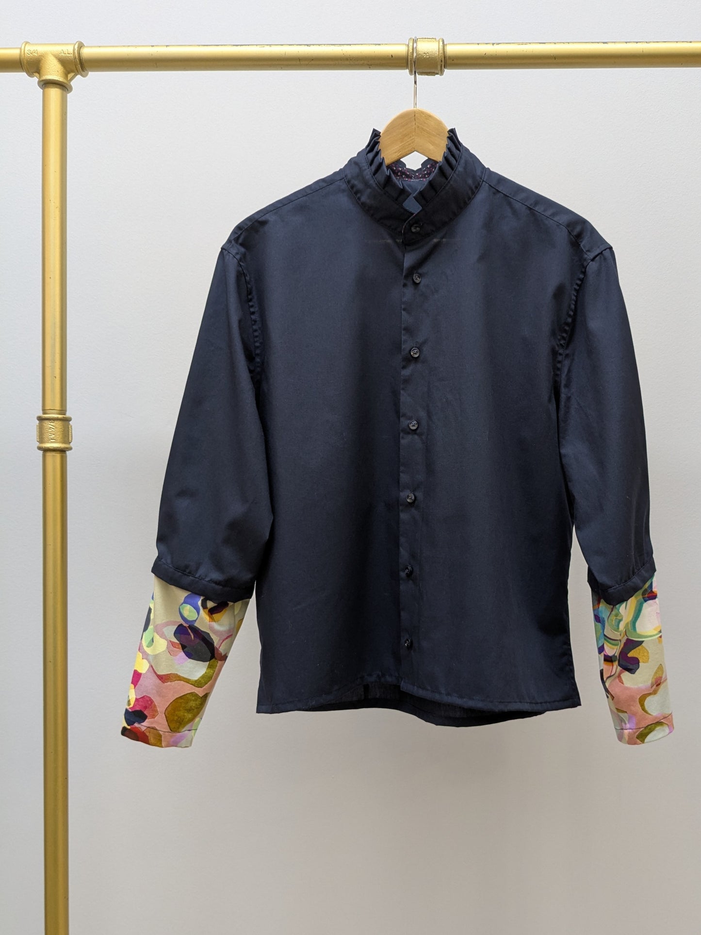 Rüschenbluse Dunkelblau | Delani | Unikat