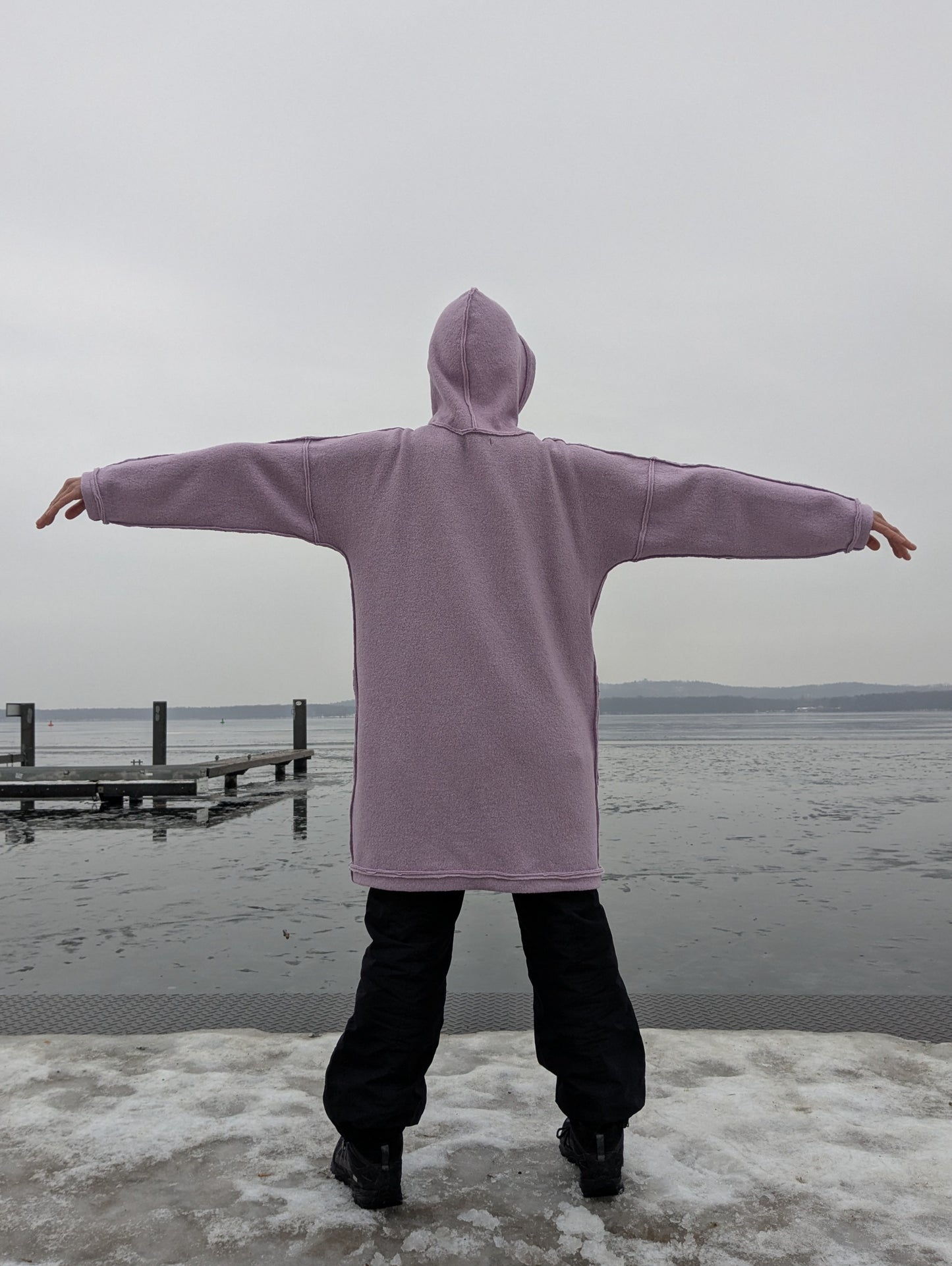 Kapuzenkleid ELISA | Wollwalk | Flieder