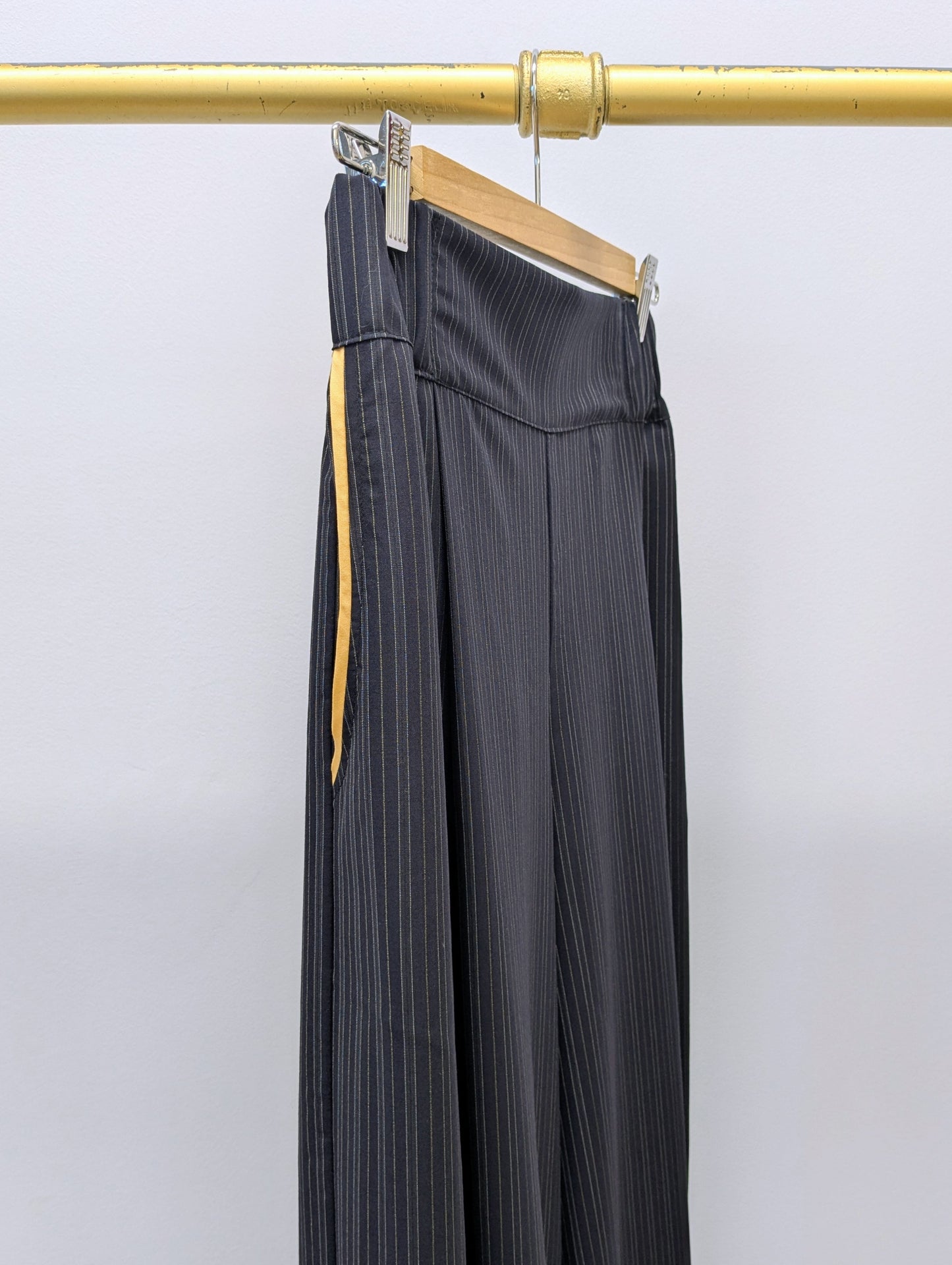 Hose LOLA | Nadelstreifen