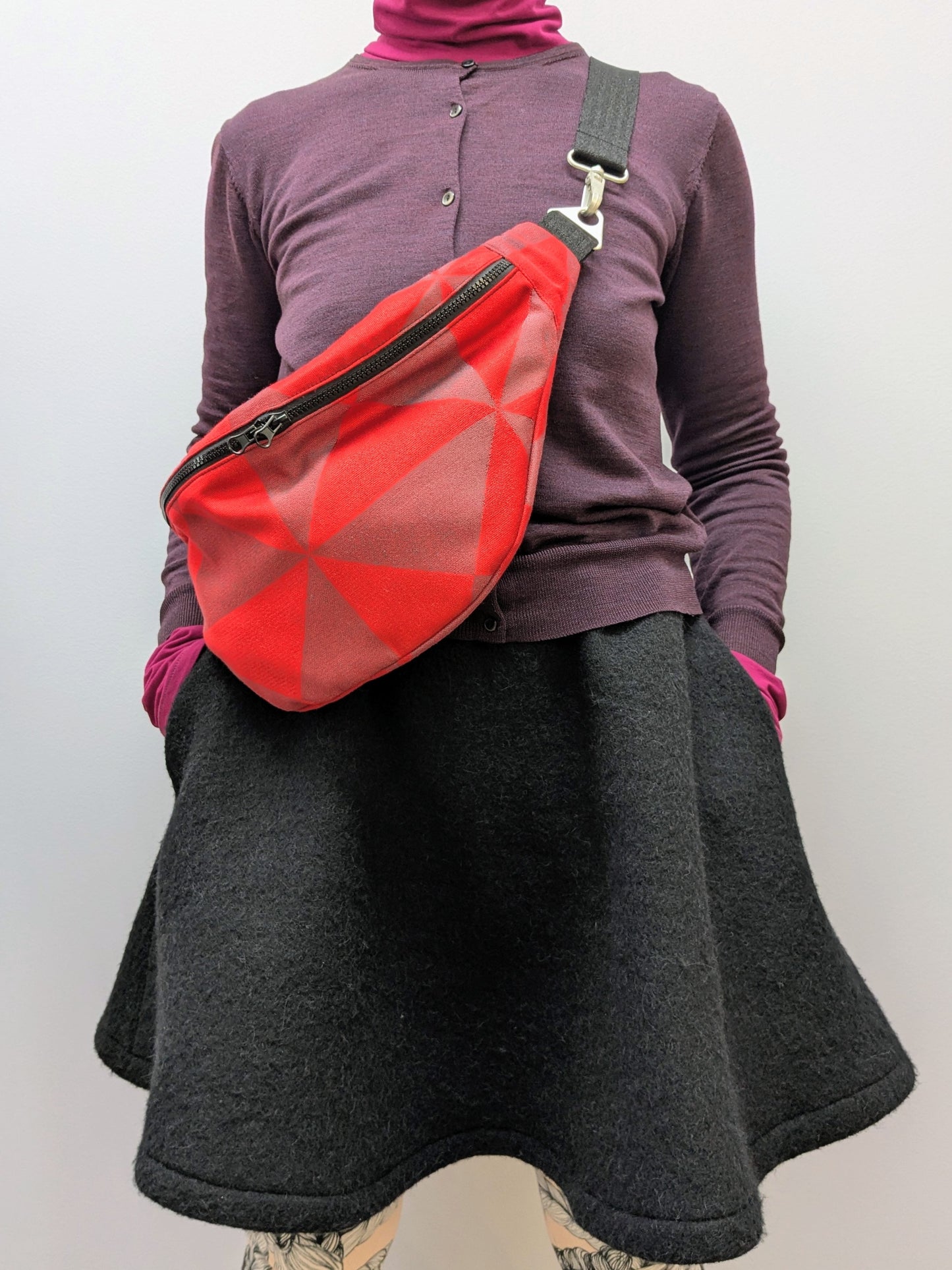 Crossbodybag XL Dreieck | Rot