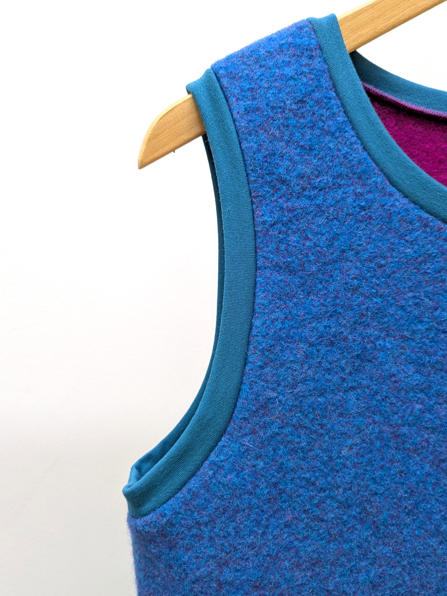 Pullunder Petrol | Fuchsia