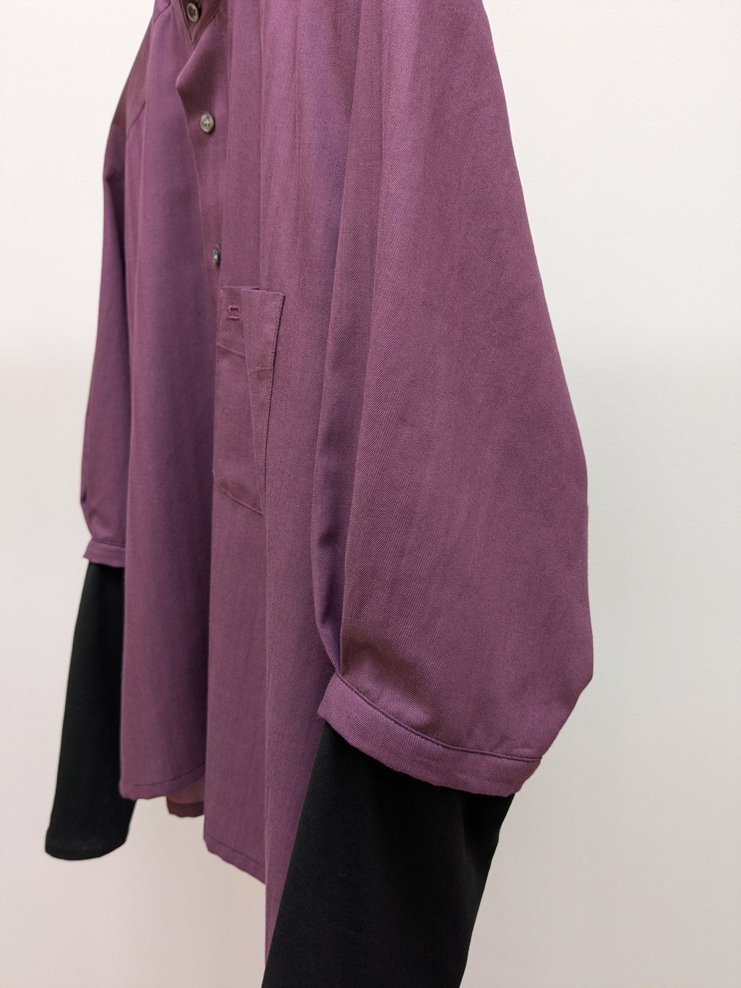 Ruffled blouse with stripes | Berry | Unique piece