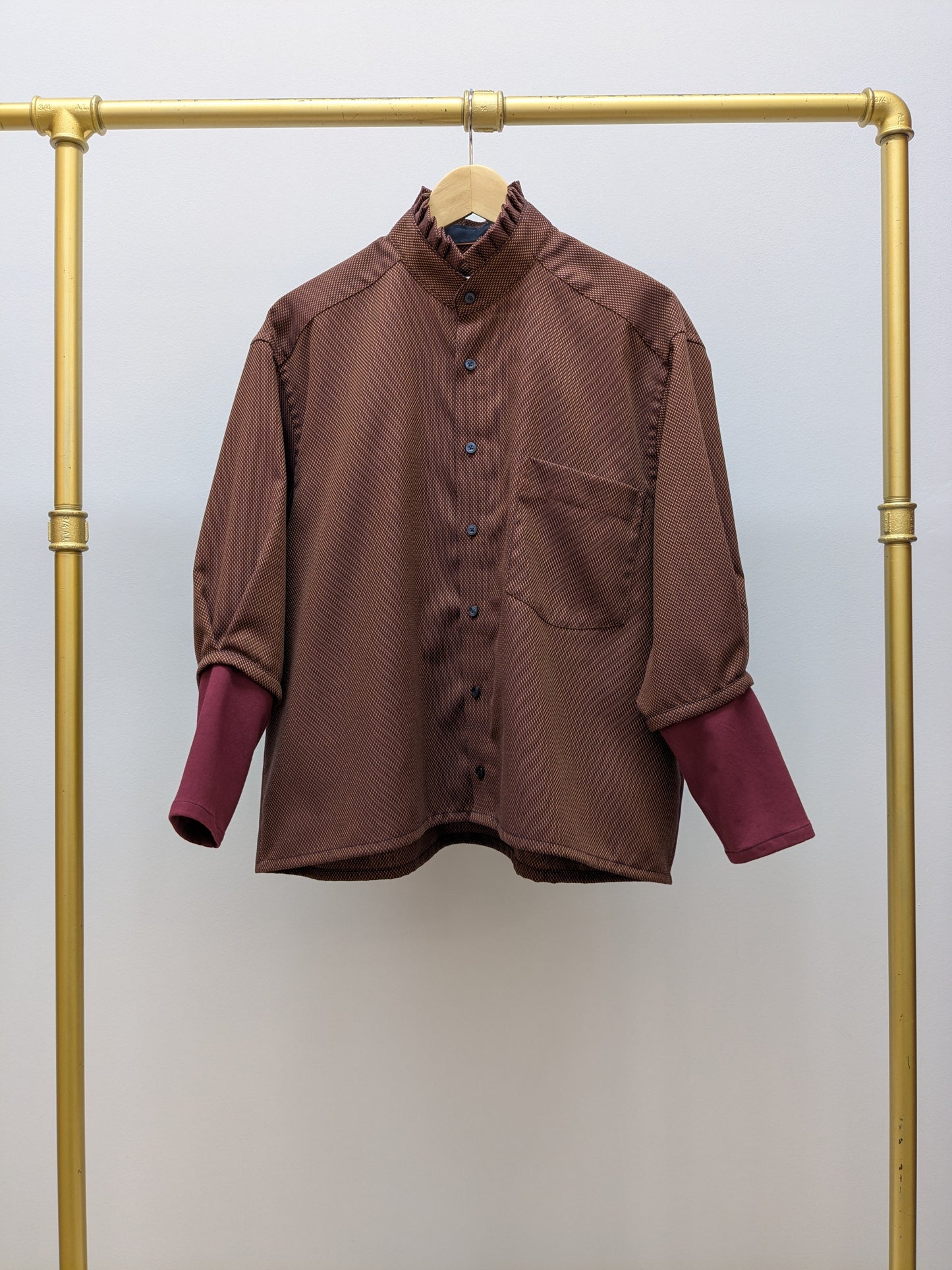 Rüschenbluse Changeant | Weinrot | Unikat