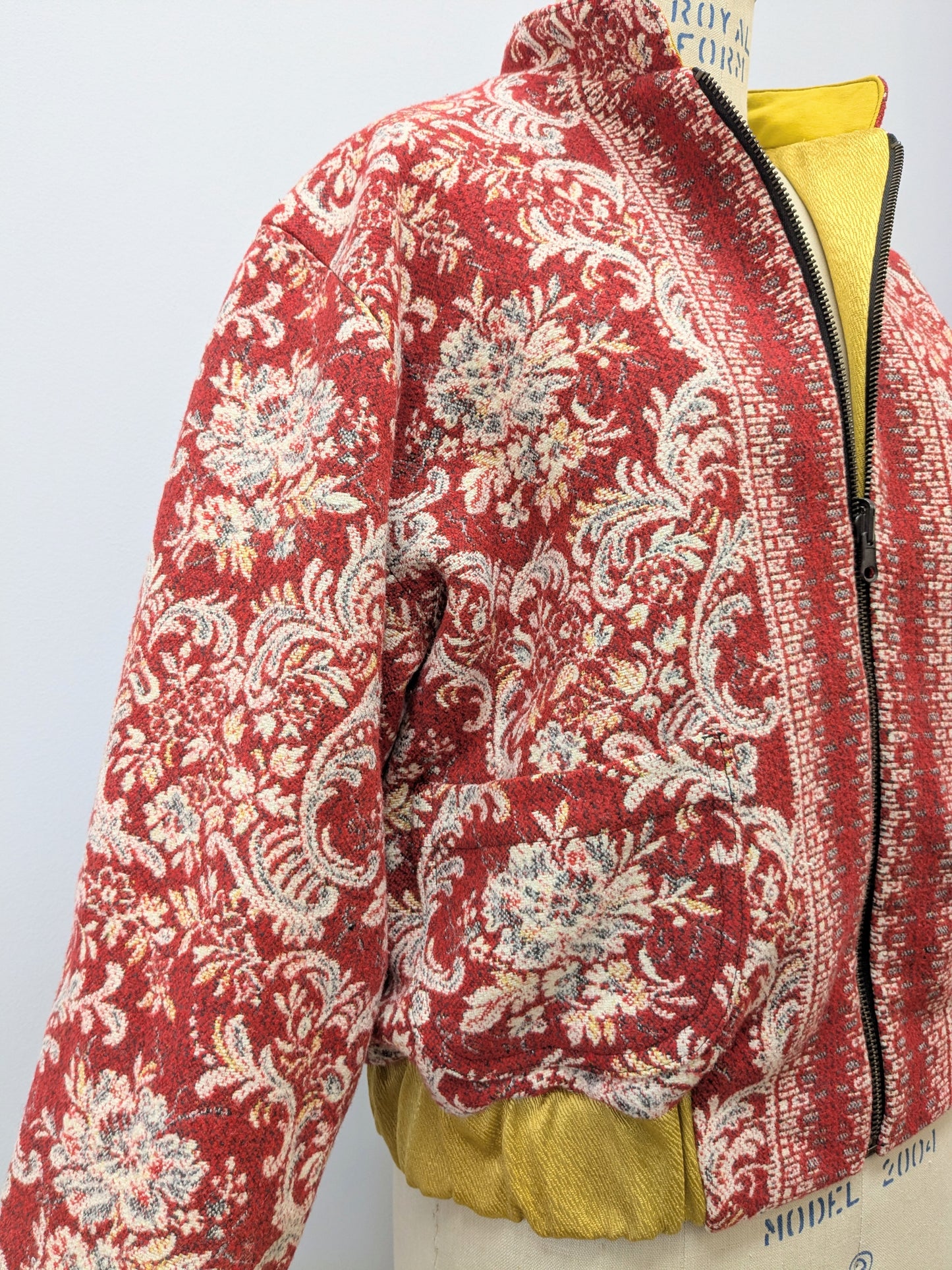 Women's sweater vest | Wool vest | Wool sweater vest | Warm vest | Knitted vest | Vest for women | Upcycled clothing