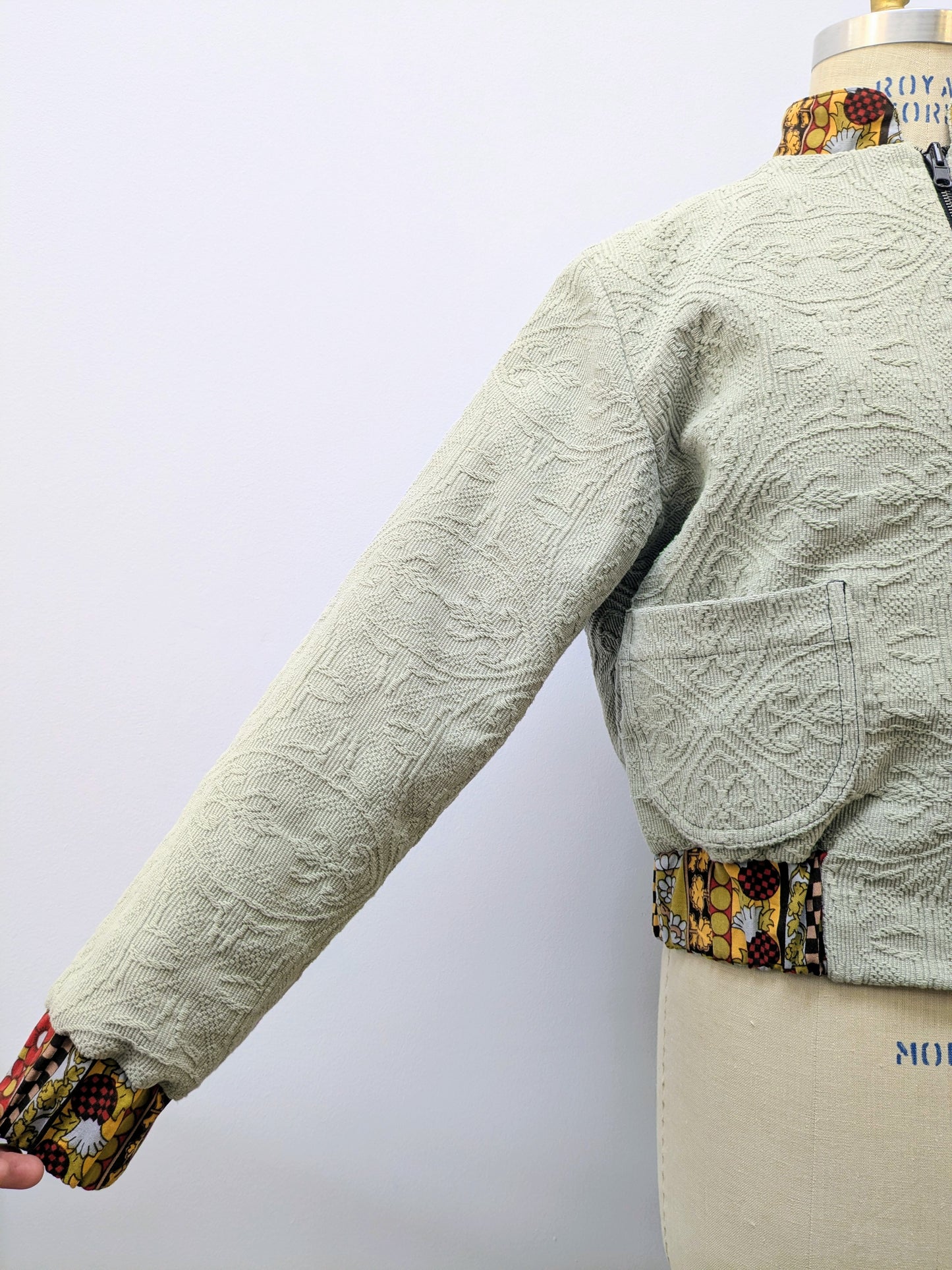 Women's sweater vest | Wool vest | Wool sweater vest | Warm vest | Knitted vest | Vest for women | Upcycled clothing