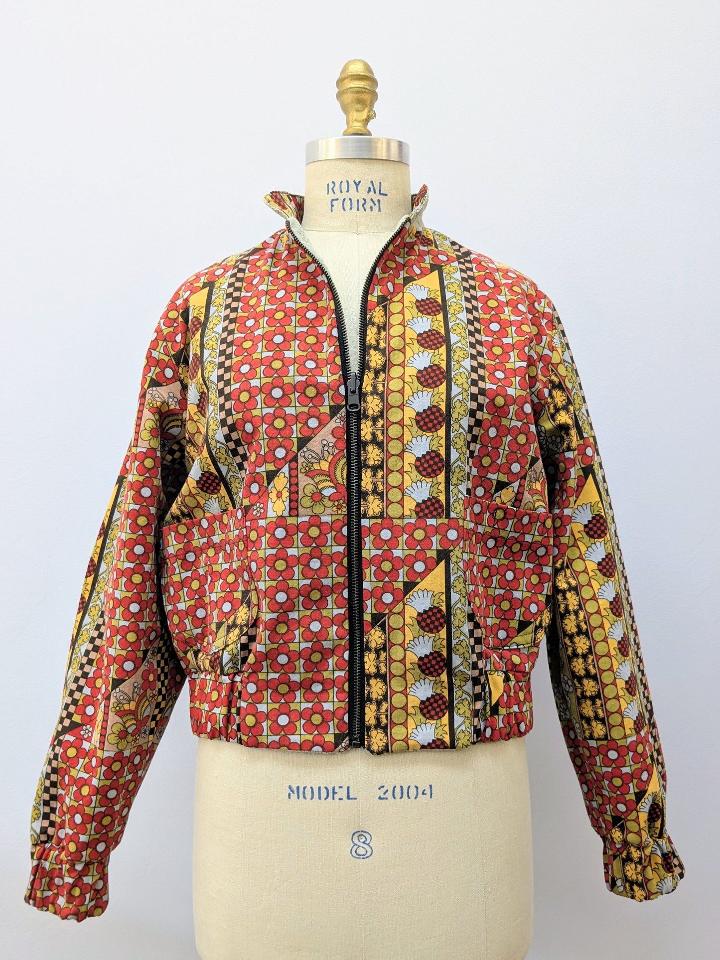 Women's sweater vest | Wool vest | Wool sweater vest | Warm vest | Knitted vest | Vest for women | Upcycled clothing