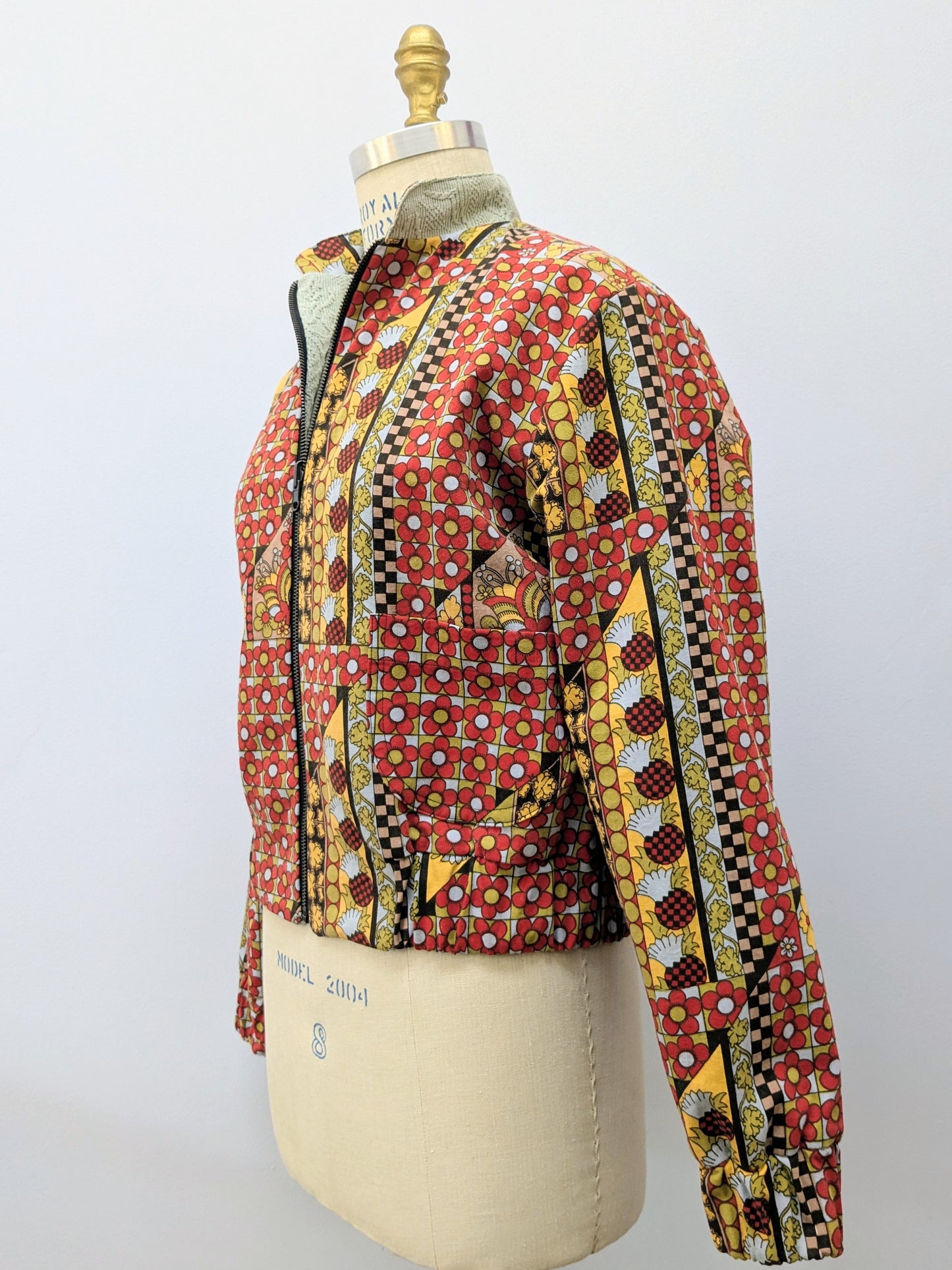 Women's sweater vest | Wool vest | Wool sweater vest | Warm vest | Knitted vest | Vest for women | Upcycled clothing