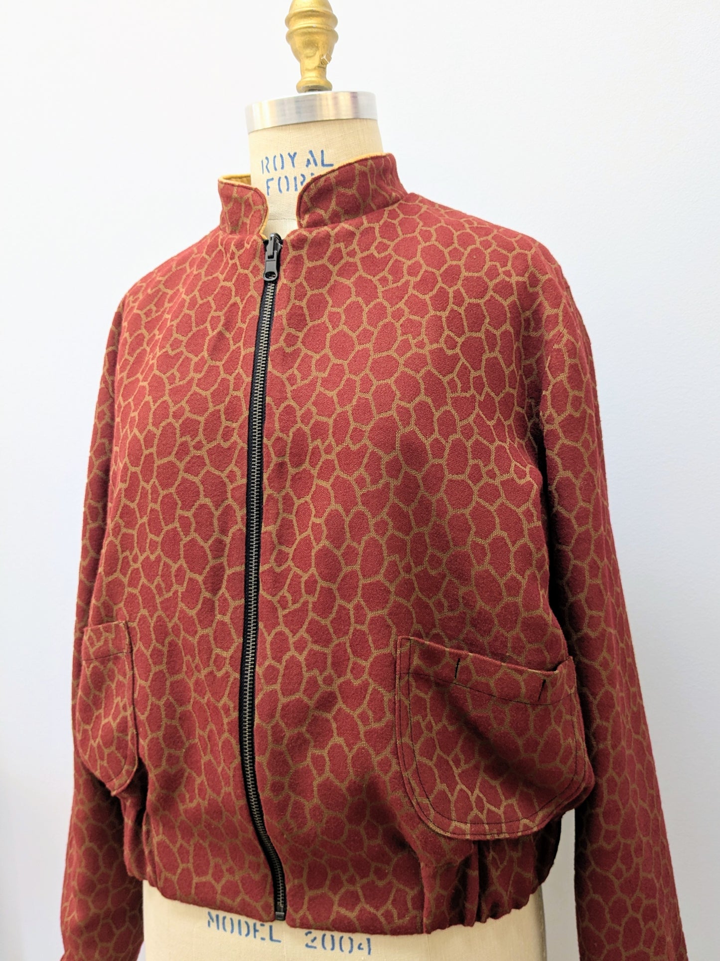 Women's sweater vest | Wool vest | Wool sweater vest | Warm vest | Knitted vest | Vest for women | Upcycled clothing